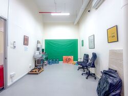 A'posh Bizhub (D27), Office #626051061